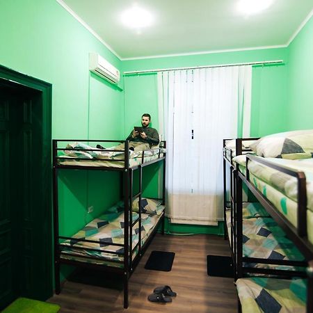 Hostel “Lime” Iwano-Frankiwsk Zewnętrze zdjęcie