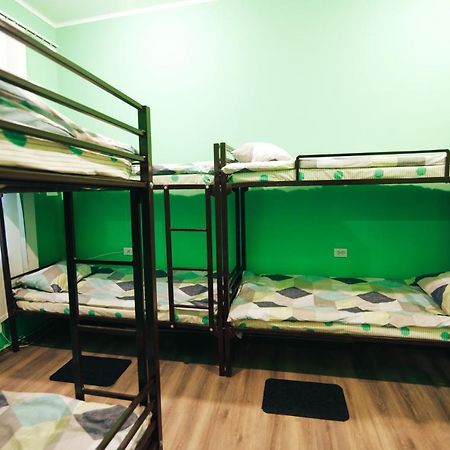 Hostel “Lime” Iwano-Frankiwsk Zewnętrze zdjęcie