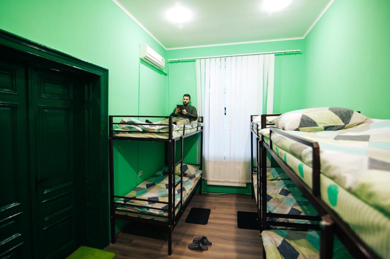 Hostel “Lime” Iwano-Frankiwsk Zewnętrze zdjęcie