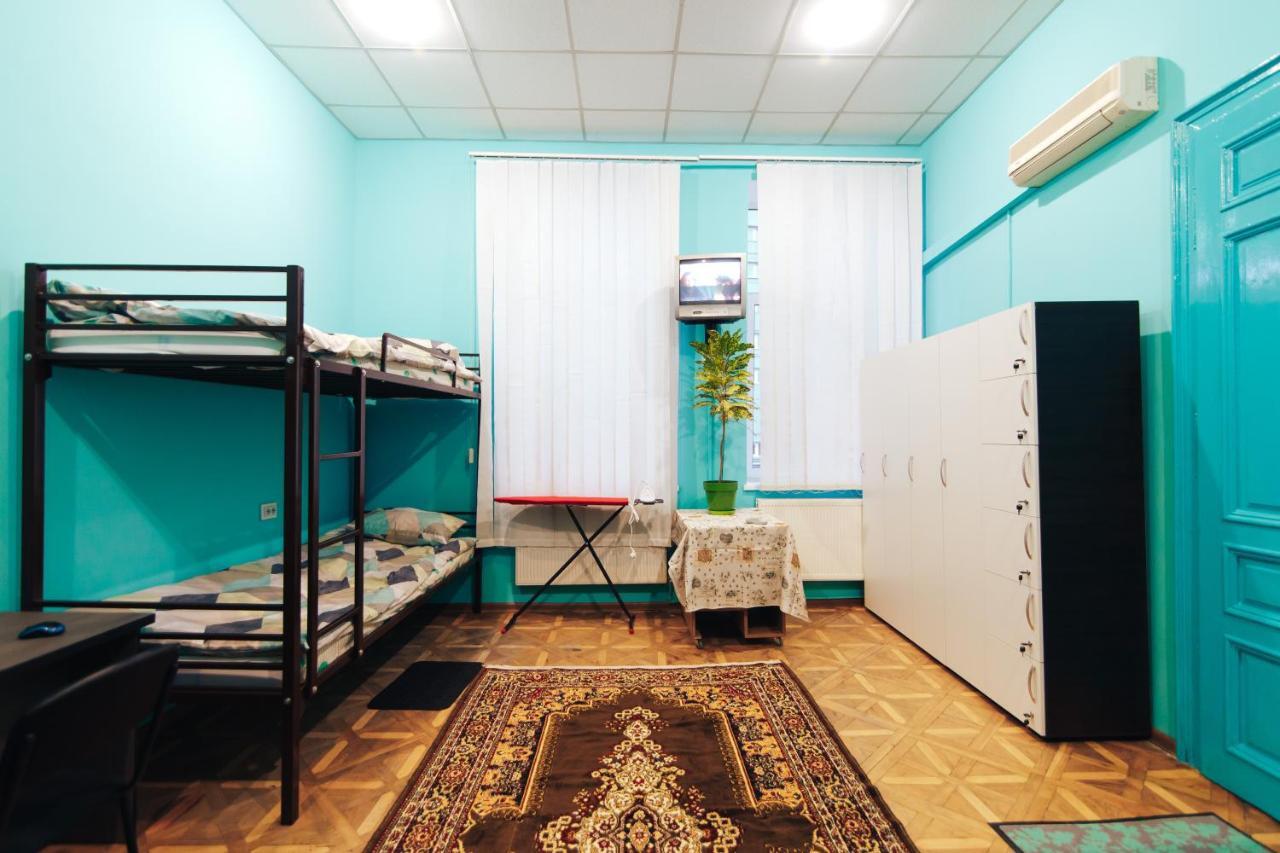 Hostel “Lime” Iwano-Frankiwsk Zewnętrze zdjęcie