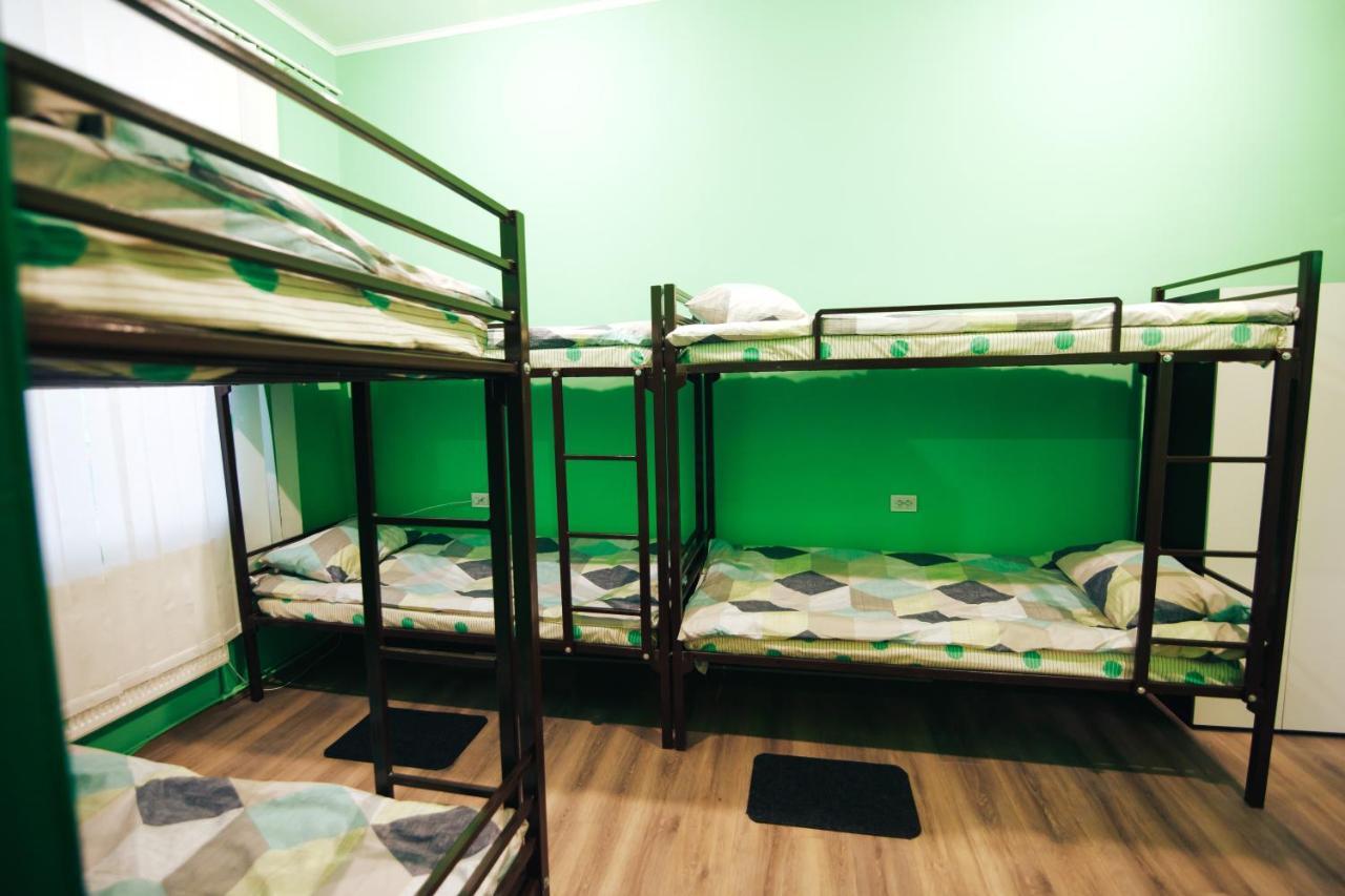 Hostel “Lime” Iwano-Frankiwsk Zewnętrze zdjęcie