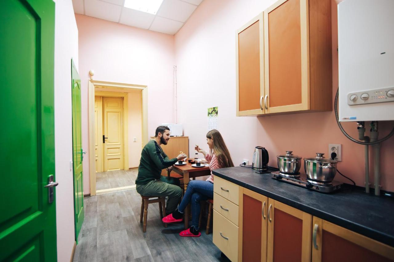 Hostel “Lime” Iwano-Frankiwsk Zewnętrze zdjęcie